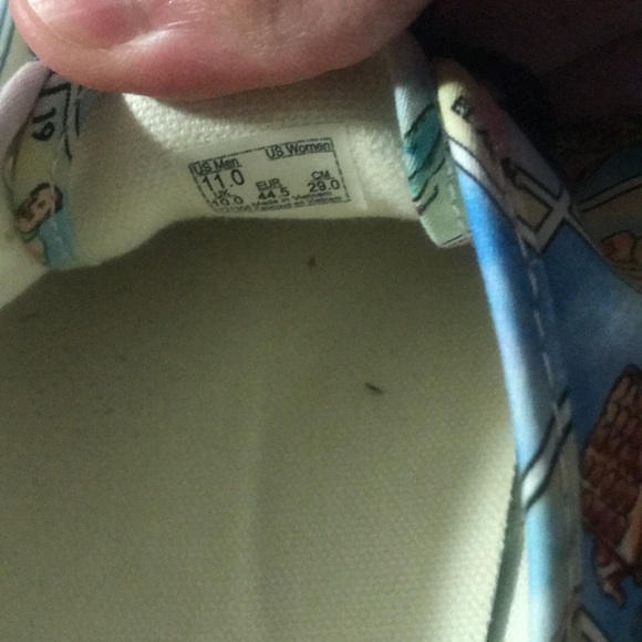 Vans size 11 men US brand new - Picture 3 of 3